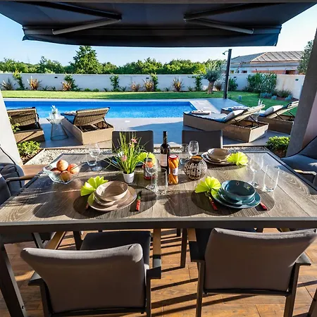 Villa Lila - Sunshine Marčana