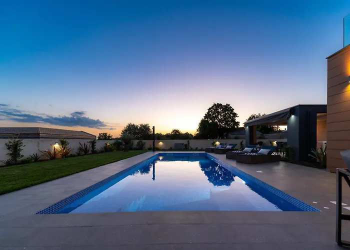 Lila - Sunshine Villa Marčana