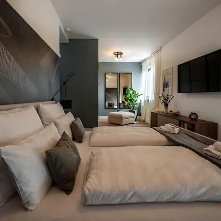 Lila - Sunshine Villa *